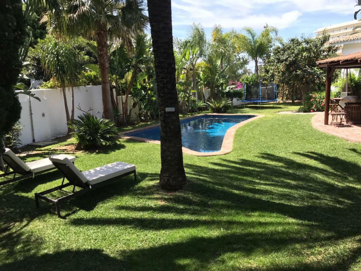 Villa With Heated Pool And Jacuzzi Close To Puerto Banus And Beach Estepona Luaran gambar