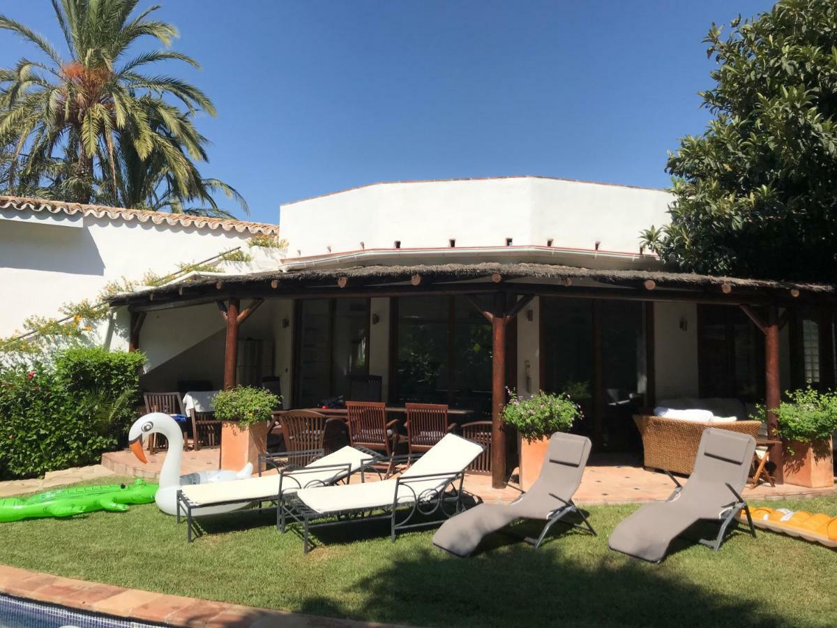 Villa With Heated Pool And Jacuzzi Close To Puerto Banus And Beach Estepona Luaran gambar